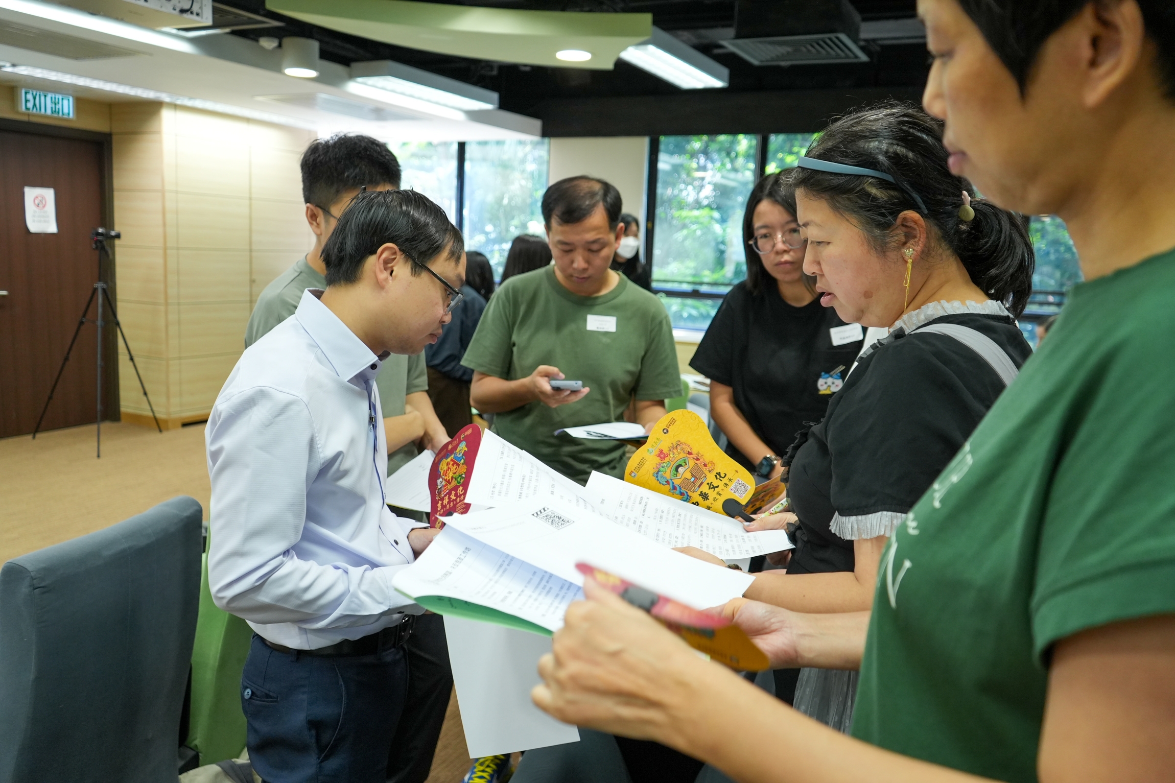 本頁圖片/檔案 - 9-1